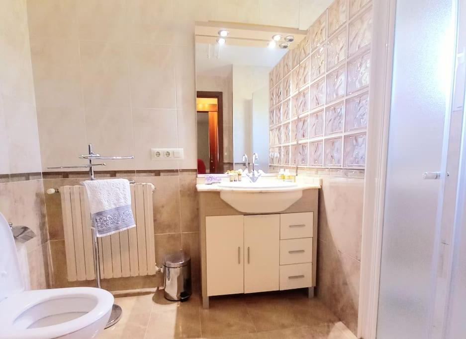 Rias Bajas Apartamento Con Jardin Apartment Villanueva De Arosa Exterior foto
